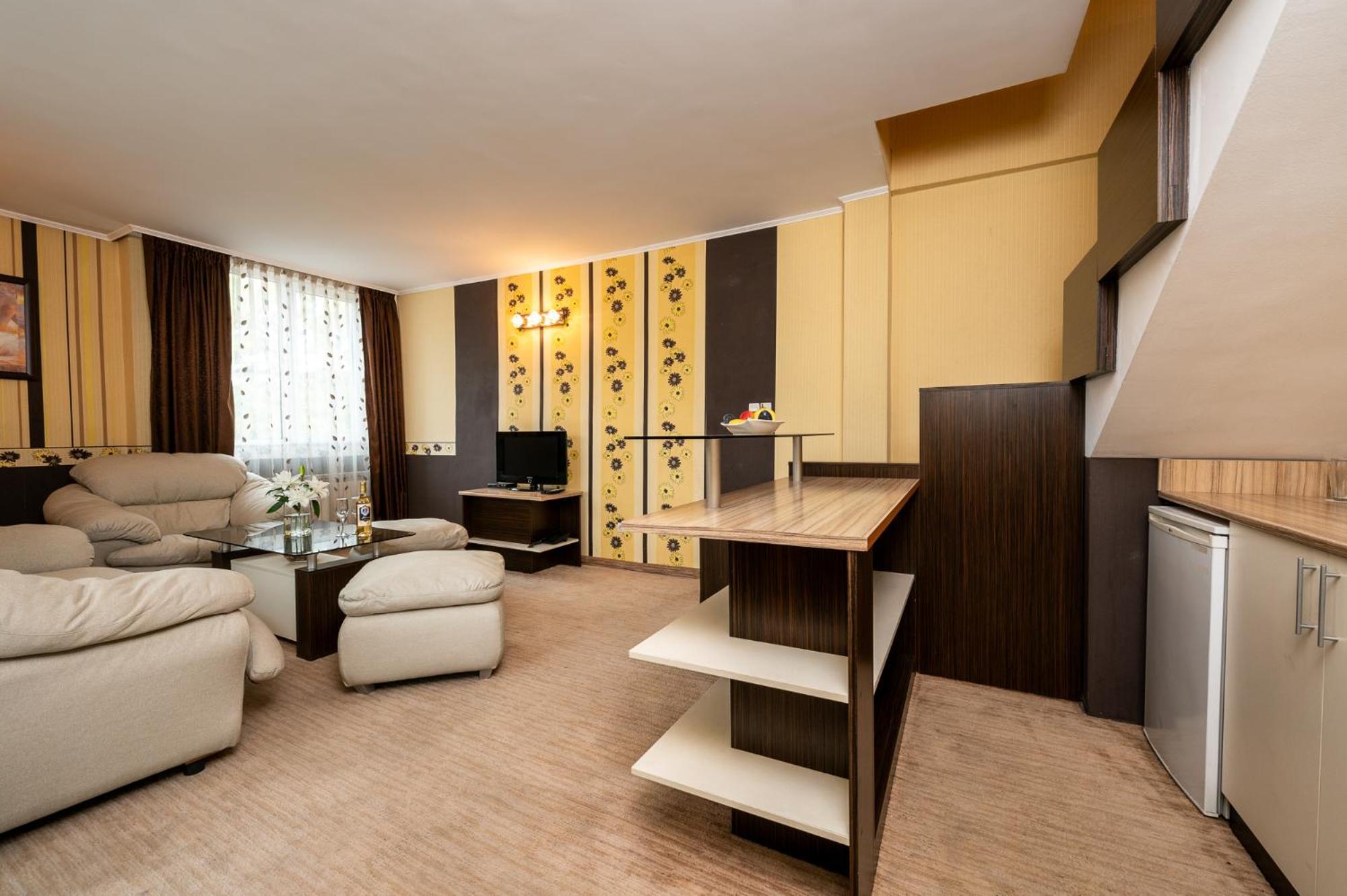 Spa Hotel Holiday Velingrad Exterior photo